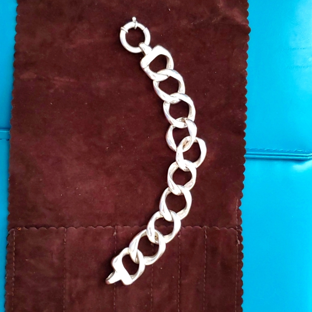 925 B Thai Sterling Silver Bracelet